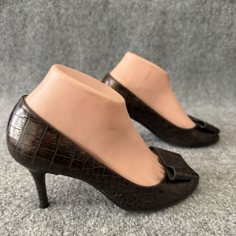 Stuart Weitzman Brown Croc Embossed Leather Bow Pumps Heels Women's Sz 6.5